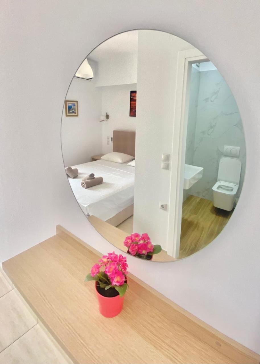 Foti Rooms Himare Exteriör bild