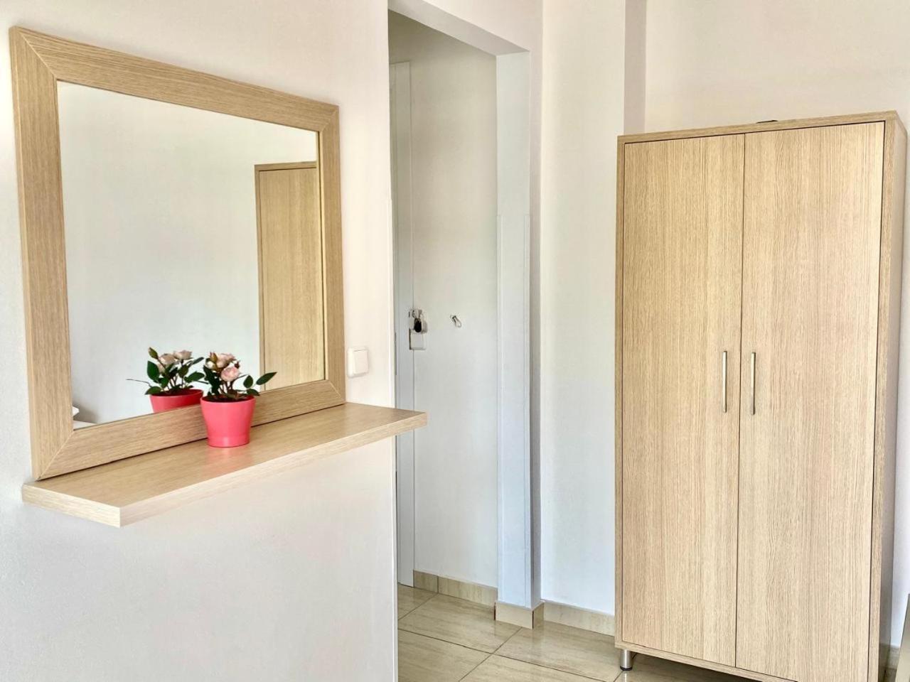 Foti Rooms Himare Exteriör bild