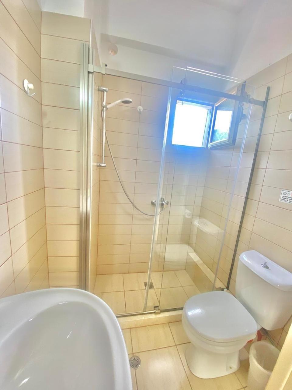 Foti Rooms Himare Exteriör bild